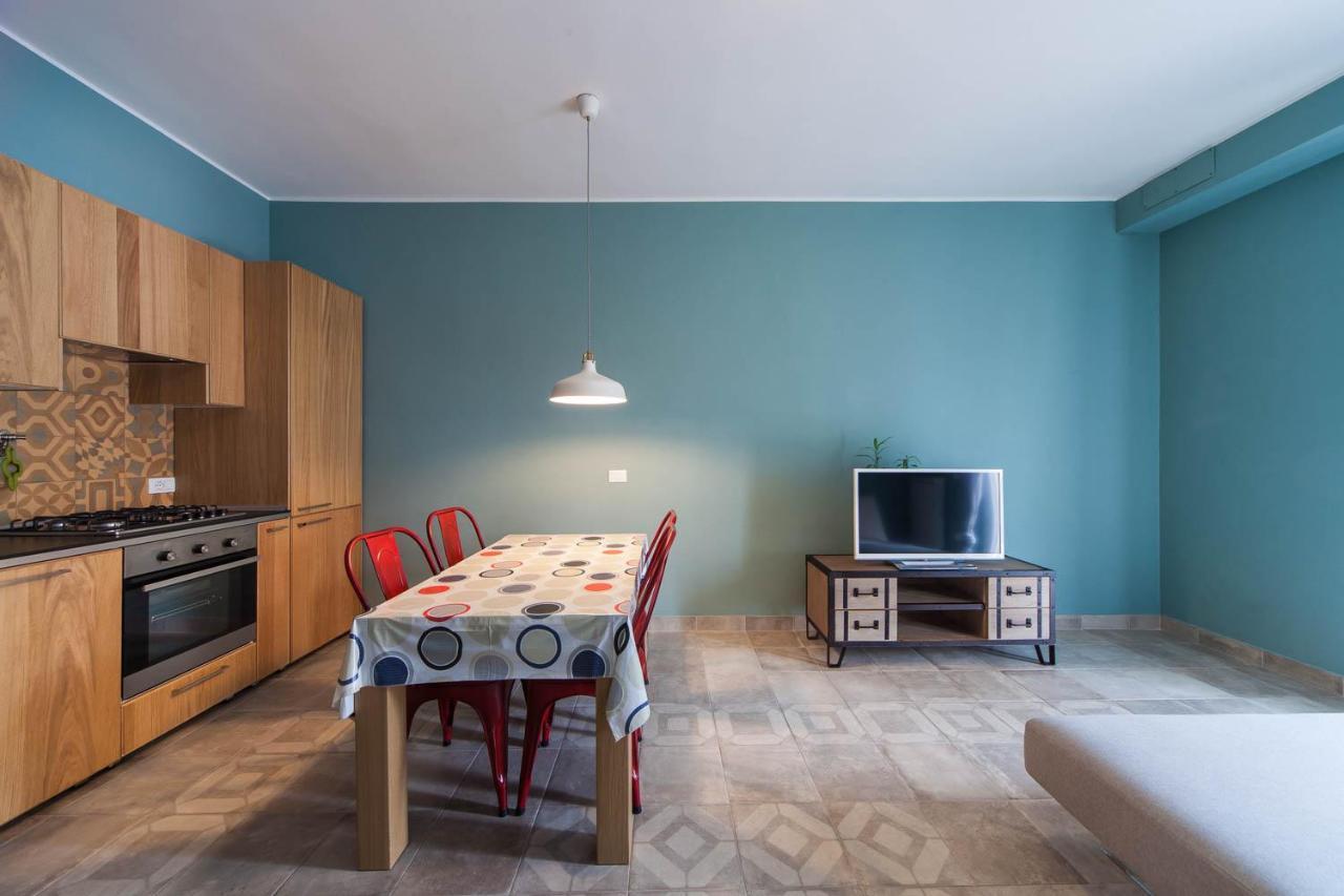 Apartment mit Balkon